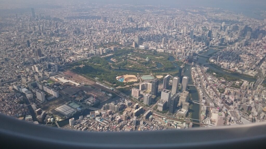 飛行機から見る大阪城
