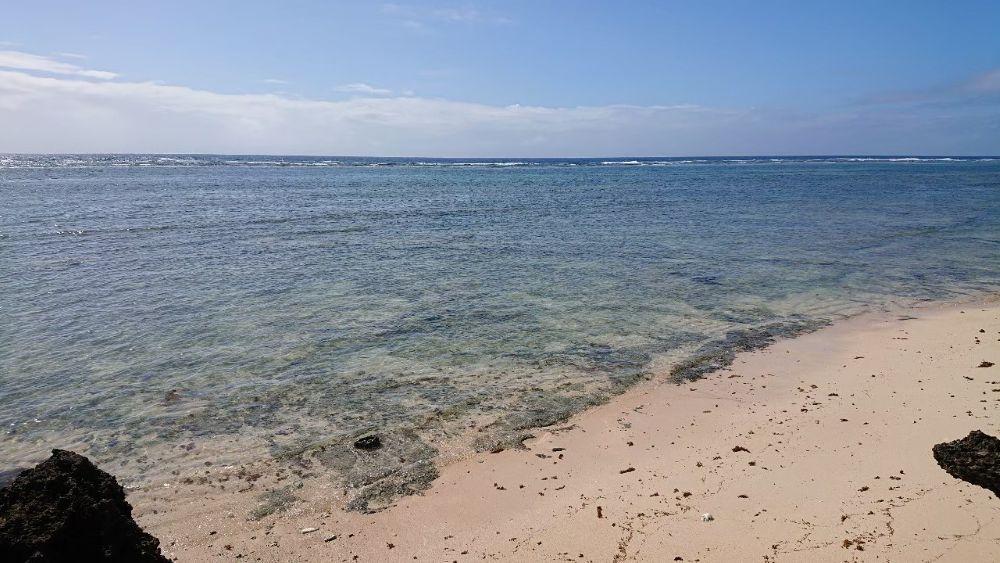 久高島 イシキ浜 透明度の高い海
