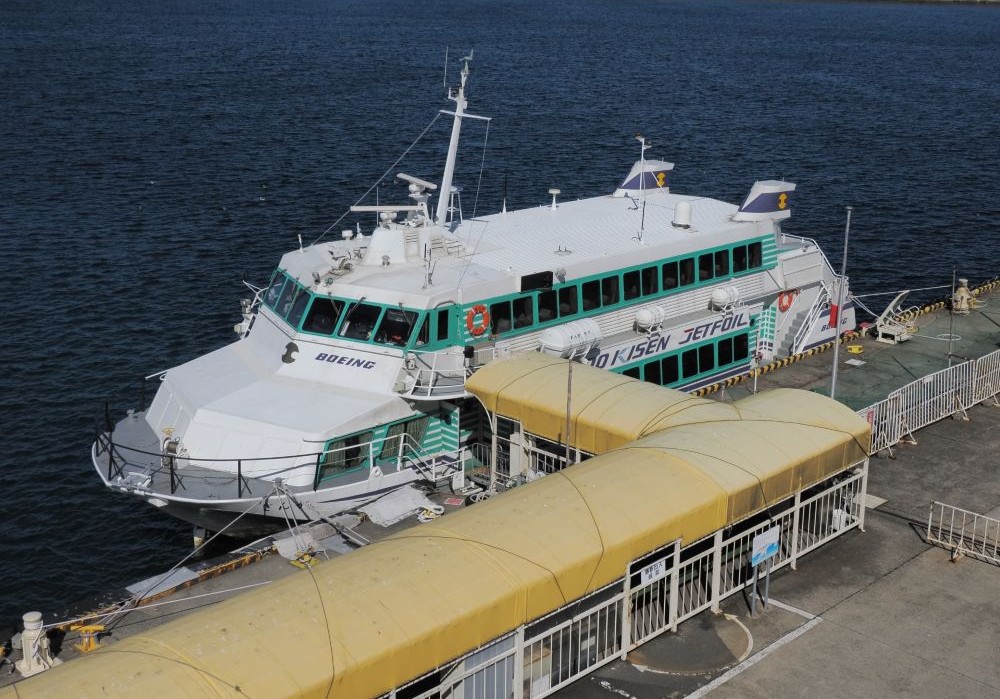 佐渡 ジェットフォイル