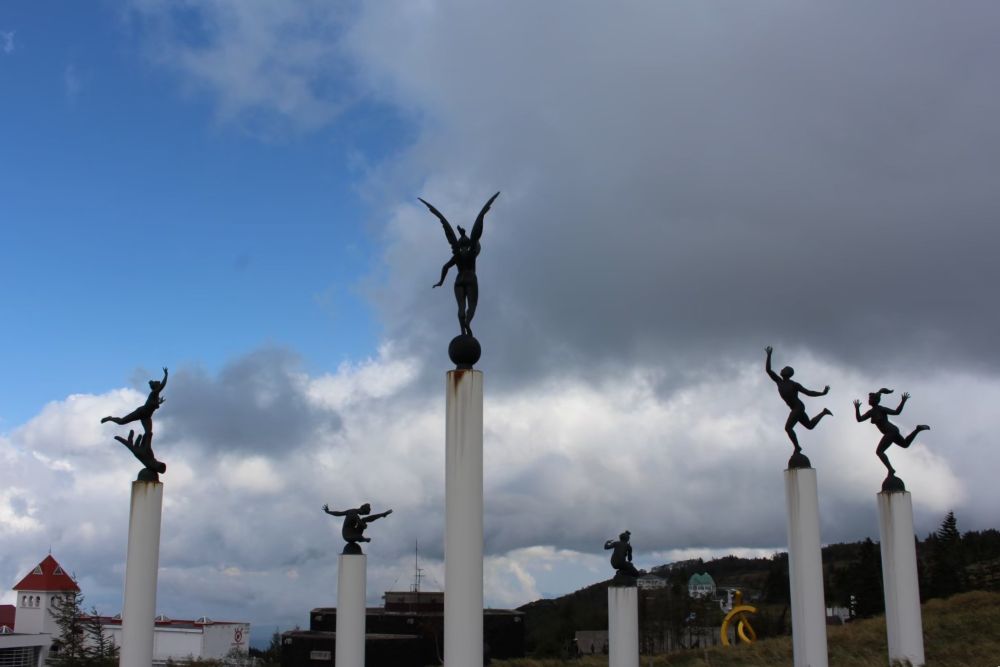 美ヶ原高原美術館『愛のモニュメント』