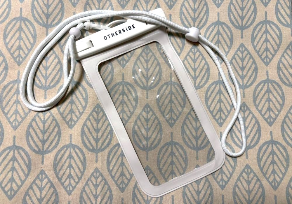 スマホ防水ケース