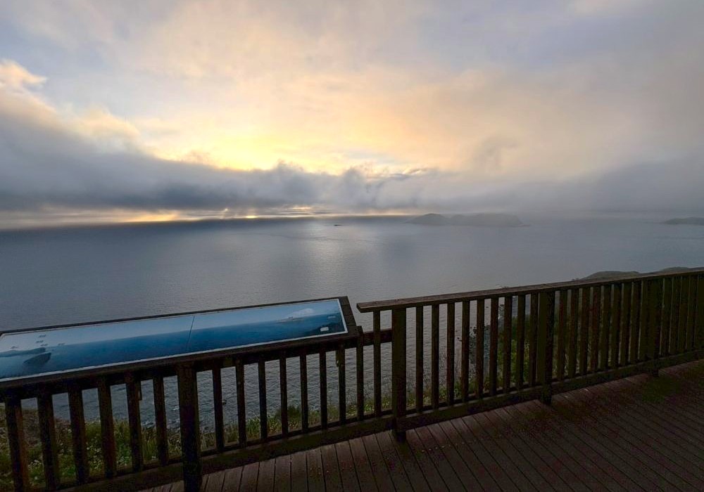 父島 ウェザーステーション展望台