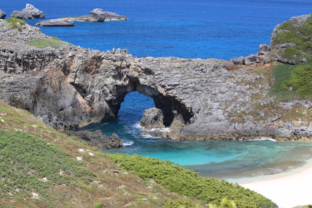 父島列島 南島「扇池」
