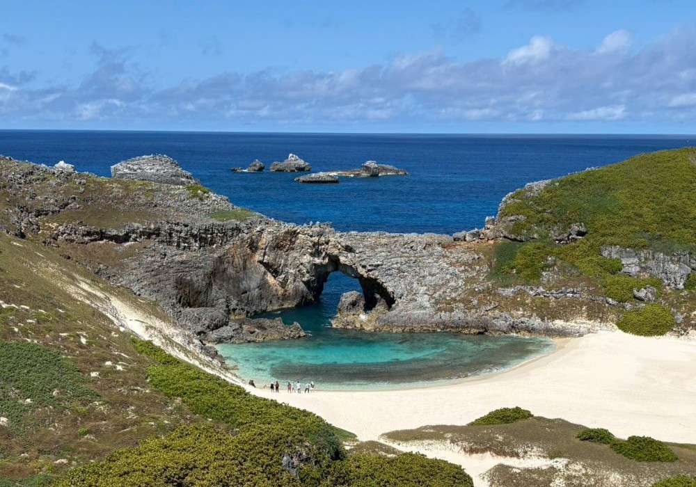 父島諸島 南島「扇池」